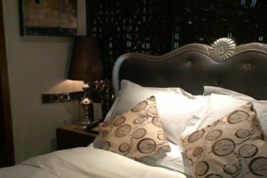 Summer Cambridge Hotel Guiyang  Bagian luar foto